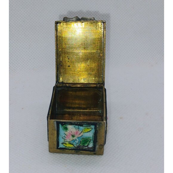 Vtg Chinese Cloisonné Enamel Brass Stamp Box Trinket Pill Floral Lilypad Design - Picture 5 of 11